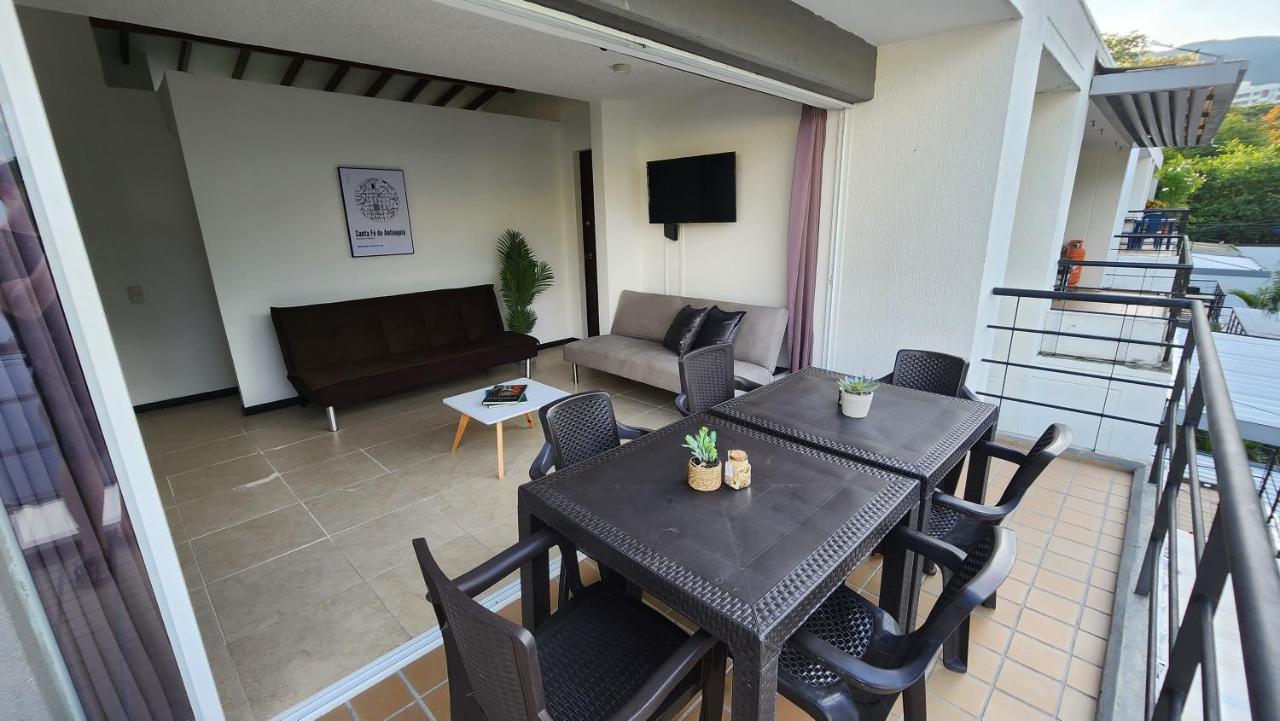 Apartasol Club Ciudadela Santa Fe - Santa Fe De Antioquia Εξωτερικό φωτογραφία